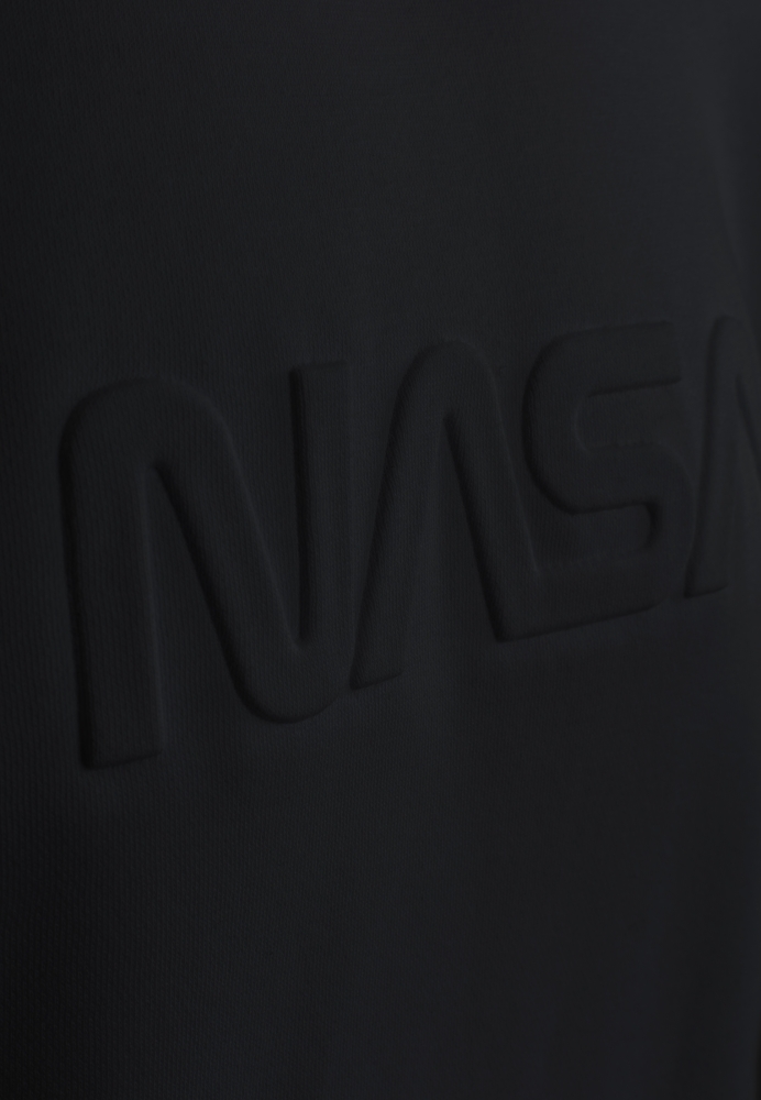 Bluza maneca lunga Embossed NASA Worm negru Mister Tee