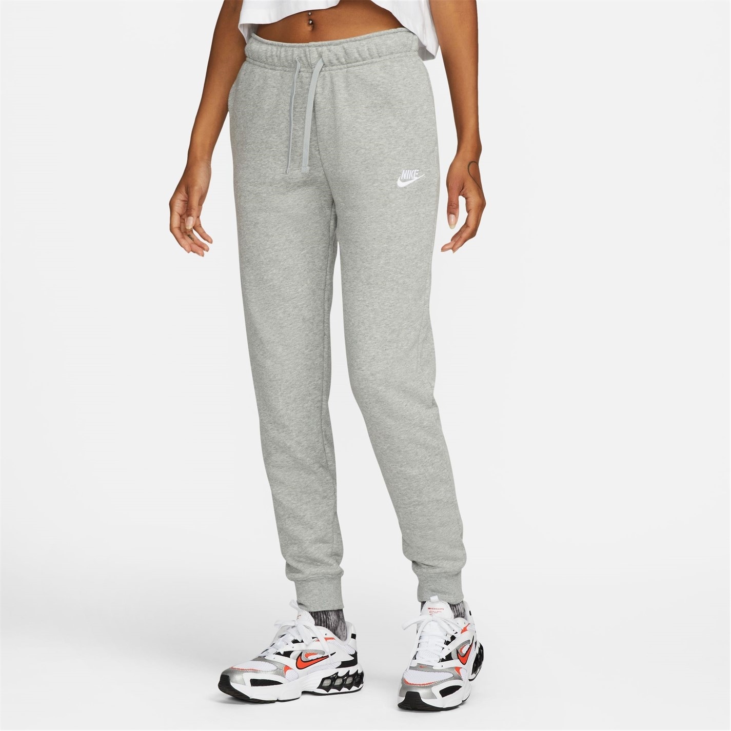 Pantaloni caldurosi Nike Sportswear Essential pentru femei gri hth alb